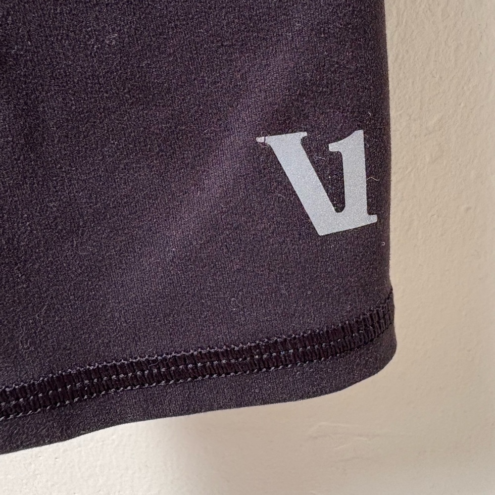 Vuori Pace High Rise Legging Size Medium - Picture 9 of 11